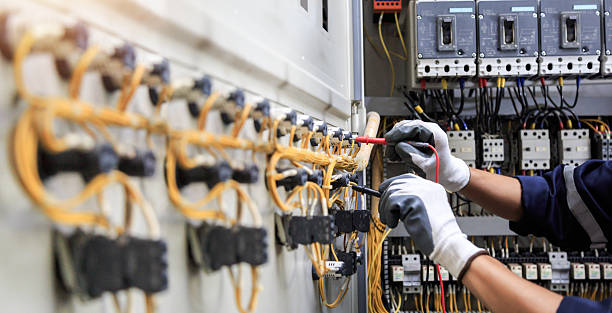Professional Electrician technician working in East Foothills, CA